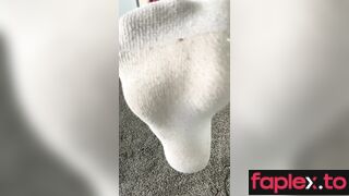 Ally Etana / Goddessxoally Goddess Ally In Scene: Taking Off My Dirty Sweaty White Socks