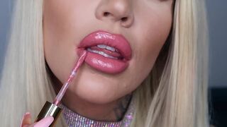 Goddess Harley LaVey - Lip Addicted