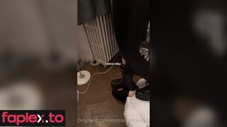 Trampling, Dancing And Face Busting Mistress Afitap