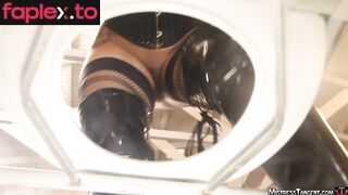 Goddess Tangent In Scene: Straddle & Stream Mistress Tangent