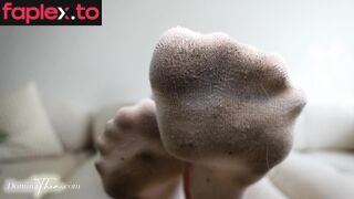 Thealogy - Dirty White Socks Joi