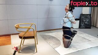  Bondage
