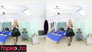 The English Mansion - Mistress Sidonia - Control Compound - VR