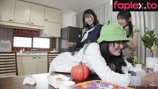 Hand Spanking - Ruo, Rian and Tsumugi - Halloween Party Game Spin-Off