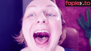 Eating Chewing Fetish: Giantess Vibes. No Chances for Little Jelly TeddyBears! Arya Grander