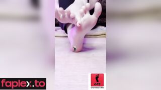 Giantess EditZ - Late Night Foot Rub Sfx