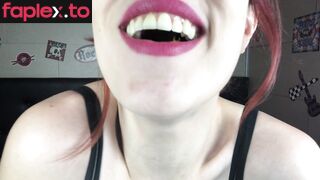 Candystart – Giantess Vore fetish. Te devoro entero