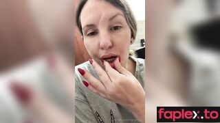  Giantess