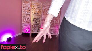Velvets Fantasies - Randy Moore grows right out of her clothes while you watch! Nude Giantess Growth 1080 mp4
