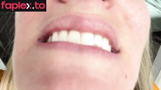 Giantess Tara - Giantess Ass then mouth full tour POV