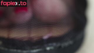 Giantess Shrinking Feet - The ultimate reward (4k)