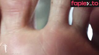 Tiny Guy Customs - Giantess Employer Abuses tiny