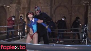  Superheroines