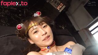  Superheroines