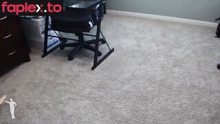 Tiny Guy Customs - Giantess Office