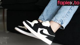 Helena Vol 02 Mp4 Footjob Video