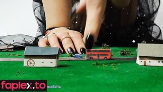 Giantess EditZ - Giantess Footy Queen Footy Queens Destruction Part 3