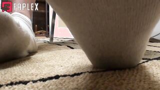 Southern Giantess - Jazmines Tiny Boy in Her Socks