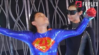  Superheroines