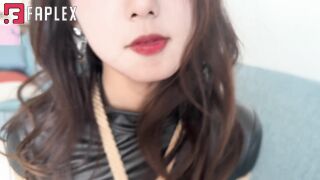 定制 （菀沁）【美女学姐被劫持】逃跑失败被抓回薄丝足控tk挣扎