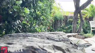 Giantess EditZ - Giantess Kyoshi Kyoshis Garden Part 1