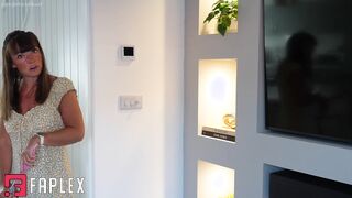 YourGirlNextDoor - Sexy Gianty Milf Pussy Close Up Joi Humiliation