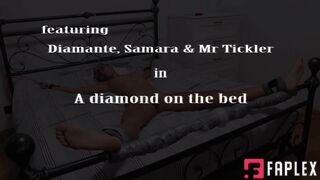 ItaliansTickling - FFM threesome in bondage, in bed with tickling