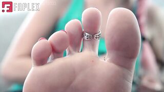 GSF Creator - Giantess meticulous pedicure session with freaky sounds