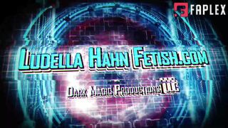 Ludella Hahns Fetish Adventures - Jessica brainwashed cosplay to obey master’s every order
