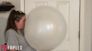 Missy Meadows - Milf Blows Big Bubble