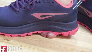 BBW CRUSH AND TRAMPLE UK - Sneackers And Sandals Cruel Trampling