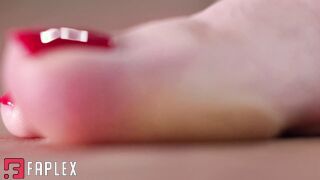Giantess Shrinking Feet - Spying on Beauty Goddess Super Angel Ass