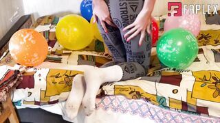 Smolenko Crush - Nastya sexy ballons humping (Crush fetish)