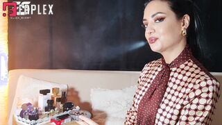 ElizaSvart - The perfume and cigarette box (smoking fetish)