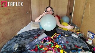 Fayth On Fire Fetish Films - Sexy Blonde Milf Fayth Baloon Games