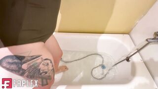  Tattoos & Piercings