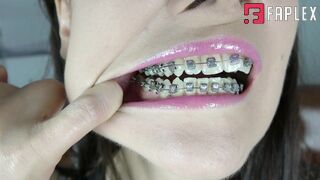 She Shows Her Teeth with Attitude and That Mouth Won’t Stay Empty for Long