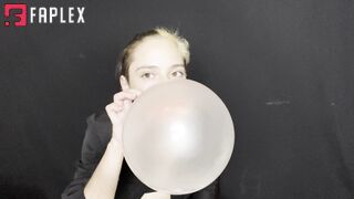 November Rayne Bubble Gum
