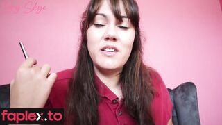 Lucy Skye - Phone Tech Hacks Your Gay Browsing
