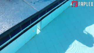 Water World Floating And Sensual Pool Pleasure