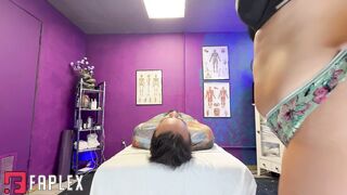 Suave Studios - Breathless Ride: Sunnie's Relentless Facesitting Control