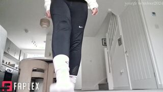 yourgirlnextdoor1 - Shrunken And Captured By The Mean Giantess