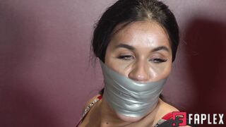 Borderland Bound - Roxxy, Scarlett & Mila In: Dumbfounded City Broker Beauties Left All Tied Up After Barging In On Nervous Neville, The Penthouse Robber (Bondage Fetish)