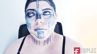 Alice Scott - Fembot Rolling Eyes
