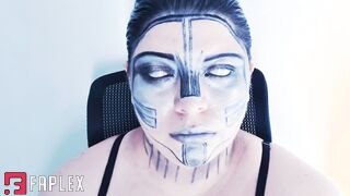 Alice Scott - Fembot Rolling Eyes