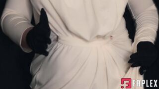 Delilah Dee's Fetish Emporium - Lady Dimitrescu Bot Glitches & Explodes (Fembot Fetish)