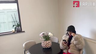 Tatti Roana Bondage - Little Brat Slut In Velour Gets Her Pussy Pumped (Brat Girls Fetish)
