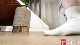 Stella - The Husband Sitter Becomes A Towering Giantess Girl