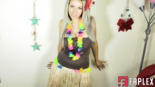 A Hawaiian Beauty Will Teach You How To Enjoy Yourself In A New Way