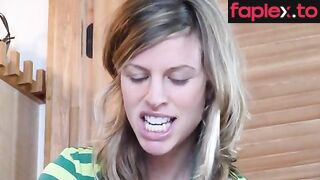 Cruel Sara - Boot licker in chastity for life
